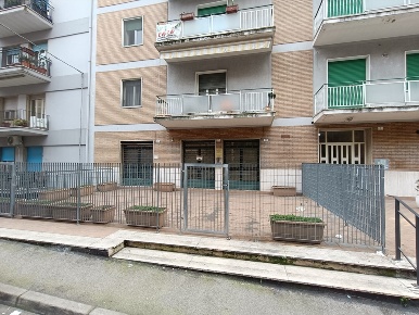Foto Appartamento in Via Papa Giovanni XXIII, Chieti Chieti Città di 105 m²