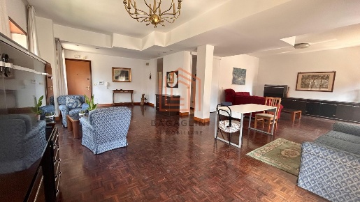 Foto Appartamento in Via Parini, Latina Morbella - Cucchiarelli di 227 m²