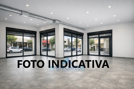 Foto Locale commerciale a Cardito Carditello di 235 m² con 1 locali