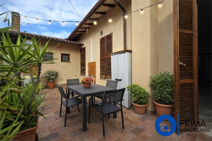 Foto Appartamento in Via timavo, Terni Città Giardino di 79 m² con 3 locali