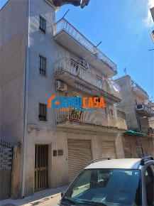 Foto Appartamento a Palermo Partanna di 136 m² con 4 locali in vendita