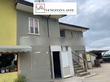 Foto Case semi ndipendenti in Via Crosere, Concordia Sagittaria Centro