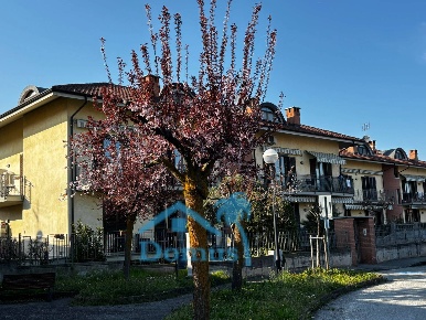 Foto Appartamento in Via Don Pietro Manavella 5, Osasco di 150 m²