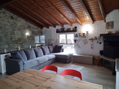 Foto Villa unifamiliare in LOCALITA' RONDANINO, Alta Valle Intelvi