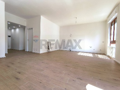 Foto Appartamento in viale Campania 56, Monza San Giuseppe di 111 m²