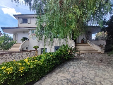 Foto Villa unifamiliare in Località Feroni snc, Sessa Aurunca Carano