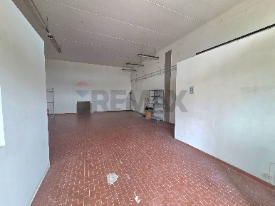 Foto Laboratorio in Piazza Silone 3, Figline e Incisa Valdarno Porcellino