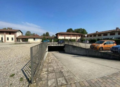 Foto Villa a schiera in Via Carlo emilio aschieri 40, Pavia di 180 m²