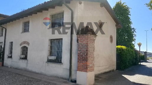 Foto Villa a schiera in Via Carlo emilio aschieri 40, Pavia di 180 m²