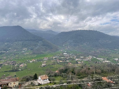 Foto Appartamento in VIA REGINA MARGHERITA 87, Gavignano di 100 m²