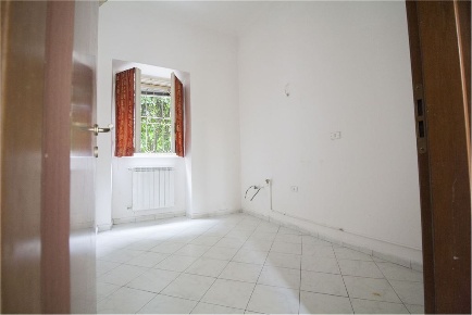 Foto Appartamento in Via Brioschi Ferrante 56, Besana in Brianza di 97 m²