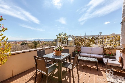 Foto Attico in Via Di Villa Chigi 61, Roma Africano - Villa Chigi di 92 m²