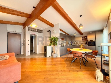 Foto Attico in via Dezza 55/C, Melegnano di 121 m² con 3 locali in vendita