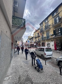 Foto Negozio in via cistoforo colombo, Marano di Napoli Centro di 25 m²