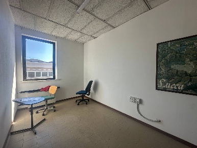 Foto Ufficio in Via Coselli 12, Capannori Verciano - Guamo di 16 m²