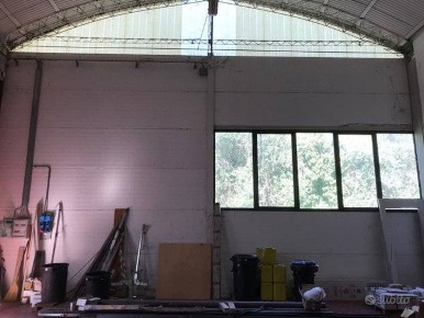 Foto Attività commerciale in VIA DI SOTTOMONTE, Capannori Verciano - Guamo