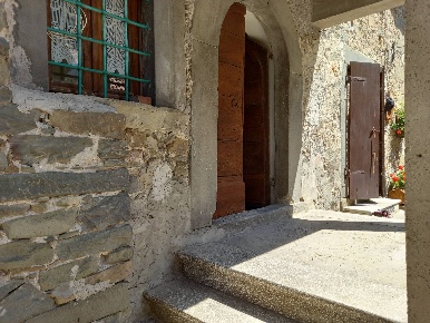 Foto Appartamento in Via del Carmine, Sillano Giuncugnano Metello di 90 m²