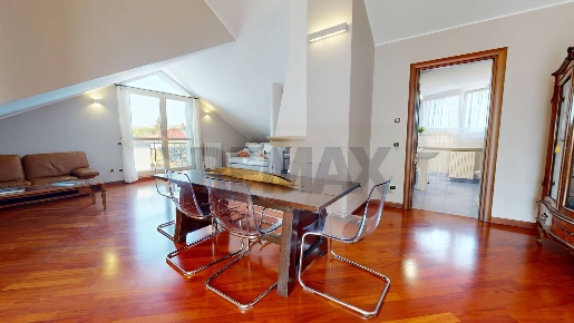 Foto Appartamento a Padova San Bellino - San Filippo Neri di 190 m²