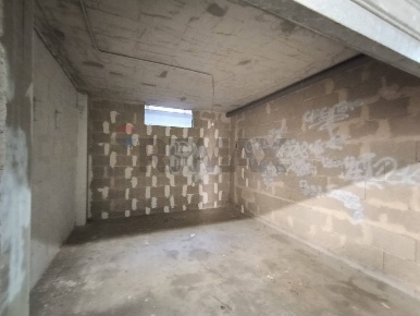 Foto Appartamento in Via Ezio Vanoni 40, Triggiano di 113 m² con 4 locali