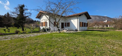 Foto Casa indipendente in VIA BRAIDUZZE 22, Nimis Centro di 285 m²