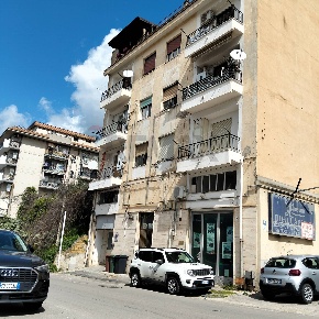 Foto Appartamento in Via Ernesto Vassallo 18, Caltanissetta Centro di 85 m²
