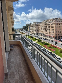 Foto Appartamento in foce 4, Genova Foce di 200 m² con 9 locali in vendita