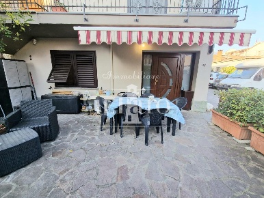Foto Appartamento a Campi Bisenzio Centro di 54 m² con 2 locali in vendita