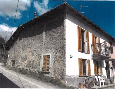 Foto Appartamento a Terzo di 169 m² con 5 locali in vendita