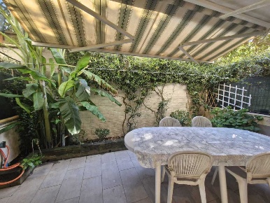 Foto Open space in Via Luigi Mazza 21, Anzio Centro Storico di 55 m²