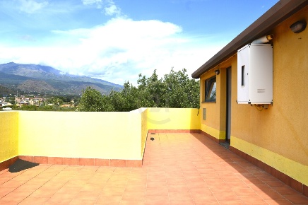 Foto Attico a Aci Sant'Antonio San Cosmo, Corso Italia, Piazza Dante