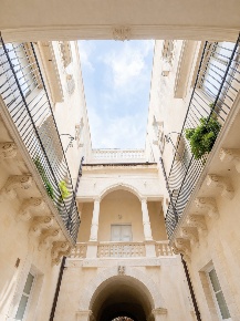 Foto Appartamento in VIA LARGA 24, Siracusa Ortigia di 110 m² con 3 locali