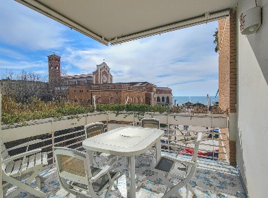 Foto Appartamento in Viale Giacomo Matteotti 153, Nettuno Centro di 80 m²