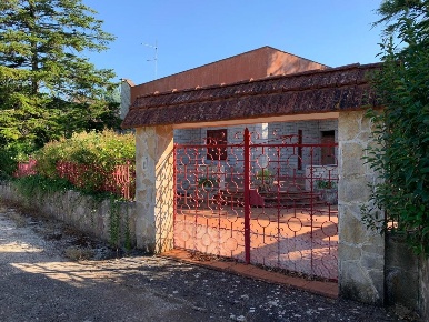 Foto Villa unifamiliare in Contrada Gorgofreddo, Monopoli Gorgofreddo
