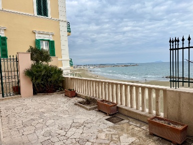 Foto Appartamento in Via Antonio Gramsci 87, Nettuno Centro di 100 m²