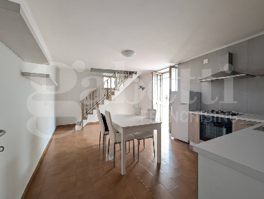 Foto Appartamento in Via Michele Ruoppo 00, Bacoli di 65 m² con 2 locali