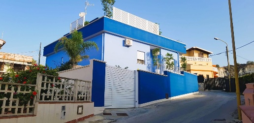 Foto Villa singola in Via Aldo Moro 59, Realmonte Punta Grande di 240 m²