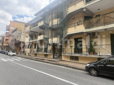 Foto Appartamento in Via Roma 343, Itala di 144 m² con 5 locali in vendita