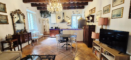 Foto Appartamento in VIA MAZZOLARI, Pesaro Centro Storico di 76 m²