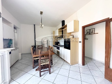 Foto Appartamento a Città di Castello di 140 m² con 8 locali in vendita