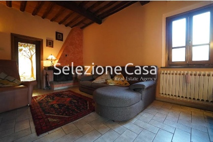 Foto Appartamento a San Miniato Centro Storico di 246 m² con 10 locali