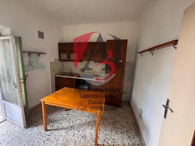 Foto Appartamento a Pisa Porta a Lucca di 70 m² con 4 locali in vendita