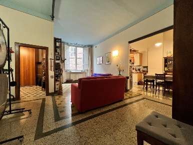 Foto Appartamento a Lucca Piazza Napoleone - San Michele di 120 m²