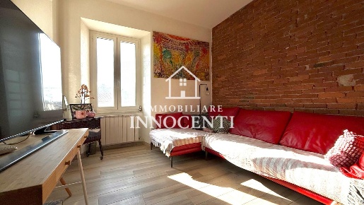 Foto Appartamento a Massa Centro di 55 m² con 3 locali in vendita