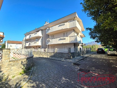 Foto Appartamento a Lucca San Pietro a Vico - San Cassiano di 70 m²