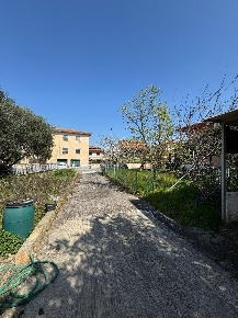 Foto Casa indipendente a Vecchiano Vecchiano Nodica di 100 m² con 5 locali