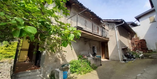 Foto Appartamento a Serravalle Scrivia di 103 m² con 7 locali in vendita