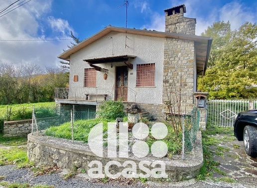 casa indipendente in vendita a Caprese Michelangelo