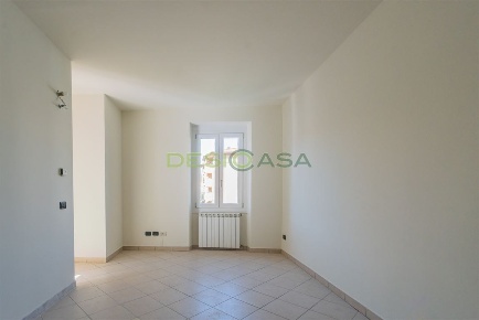 Foto Appartamento in Via Lombardia, Desio di 42 m² con 2 locali in vendita