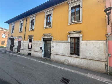 Foto Appartamento in VIA SANT' AMBROGIO, Melzo di 150 m² con 5 locali