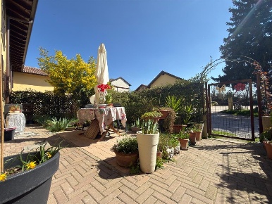 Foto Appartamento in via stigliano, Milano Muggiano di 75 m² con 3 locali